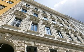 Vienna Stay Apartments Castellez 1020
